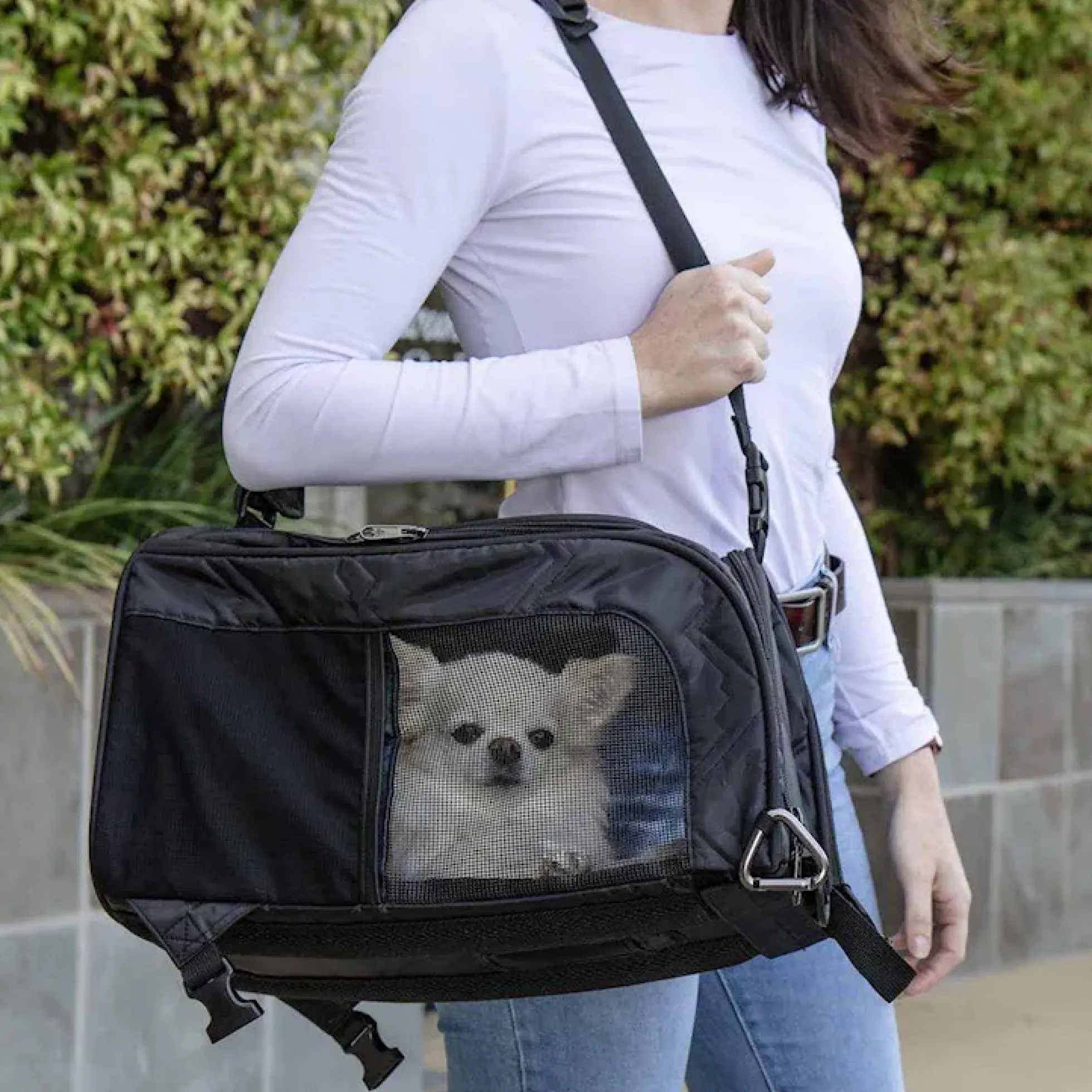 Sherpa Deluxe Pet Carrier & Backpack